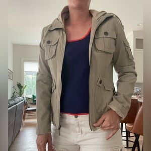 BB Dakota Tan Raincoat with Hood and Lightweight Design